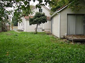 5th image of 1909 E Mill Plain Blvd