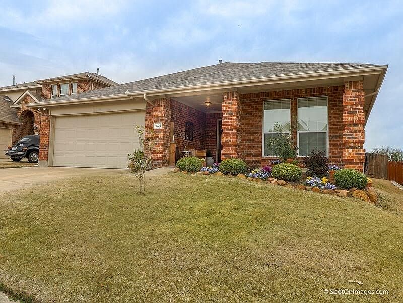 1st image of 3604 Dove Ln