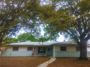 819 37th Ave NE, Saint Petersburg, FL 33704