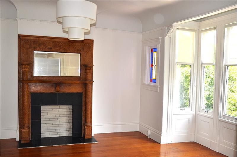 1st image of 1352 McAllister St