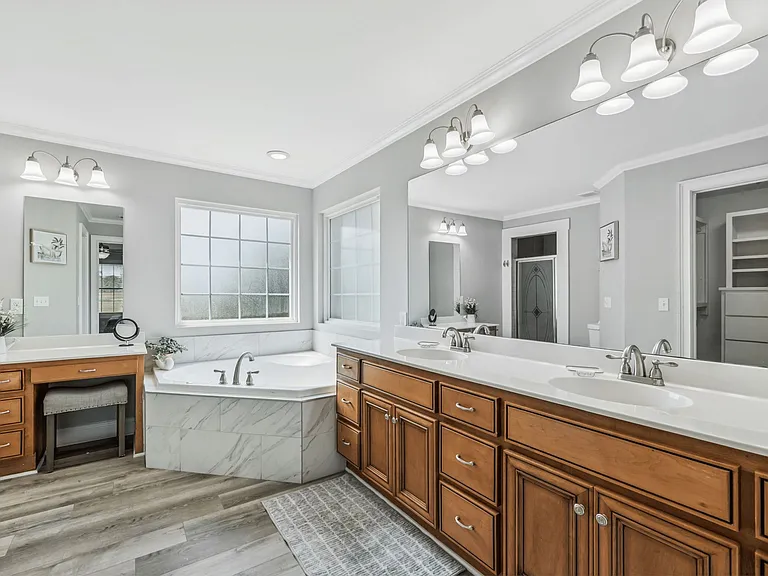 9021 Lane Rd — Photo 11