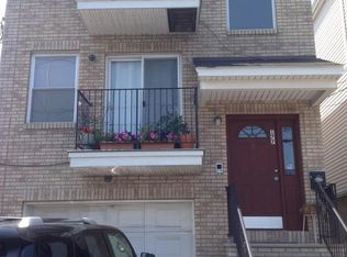 177 Roosevelt Ave #2, Jersey City, NJ 07304