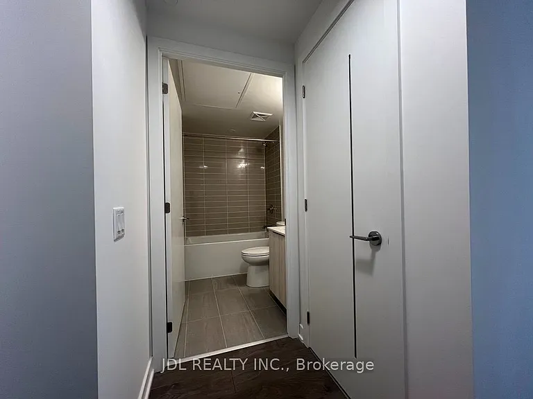 357 King St W #2804 — Photo 11