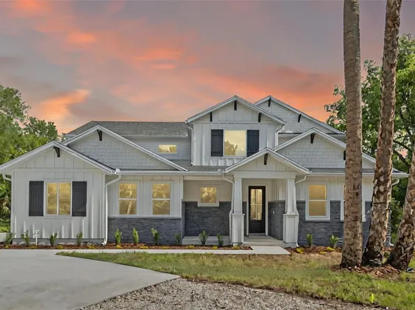 2650 HOWARD AVENUE, OVIEDO, FL 32765