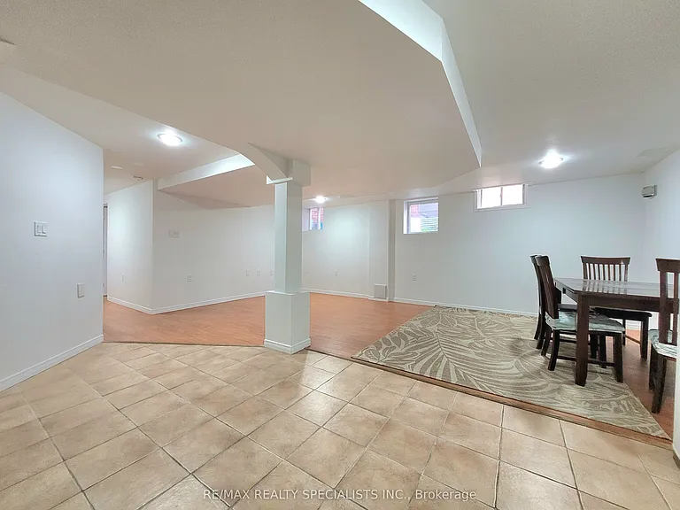 24 Blazing Star Dr #BASEMENT — Photo 12