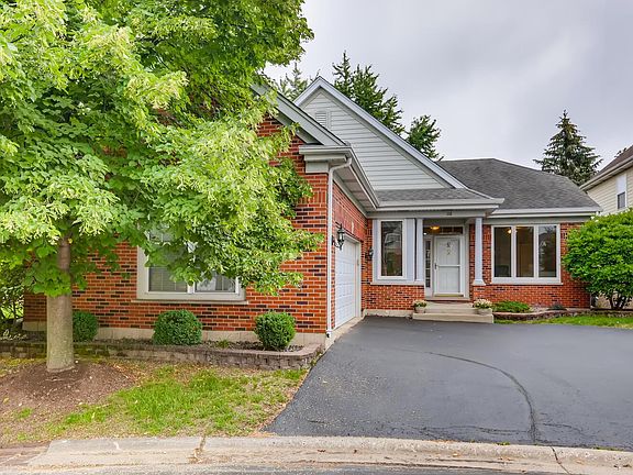 2nd image of 116 Indian Meadow Ln