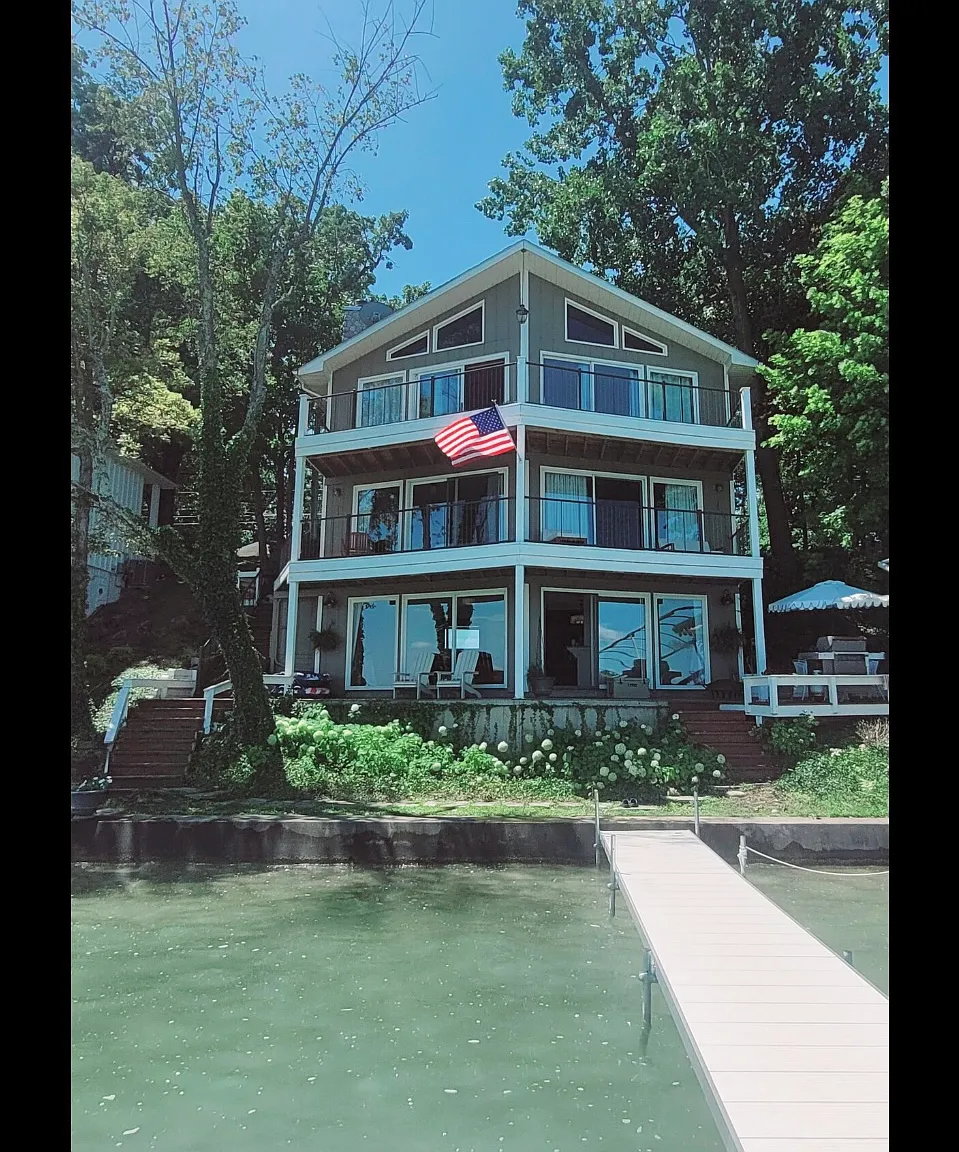 W South Lake Gage Dr, Angola — Photo 2