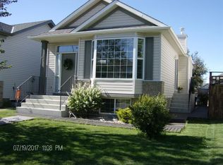55 S Eversyde Grn SW, Calgary, AB T2Y5C7