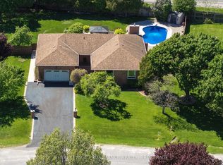 1423 Cottsmere Ct, Kingston, ON K7L 4V4