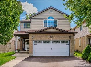 547 Saint Moritz Ave, Waterloo, ON N2T2Z4