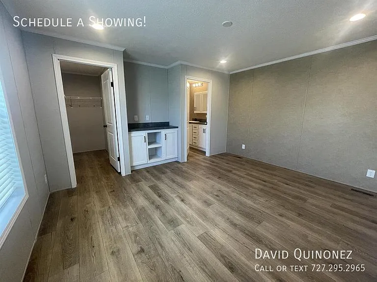 701 W Mill St #175 — Photo 7