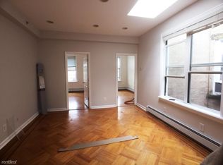 2579 46th St, Astoria, NY 11103