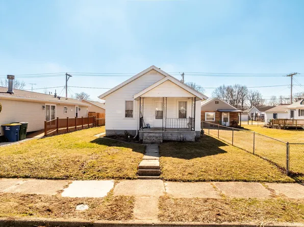 2405 W 9th St, Muncie, IN 47302