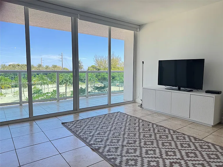 100 Bayview Dr #309 — Photo 18