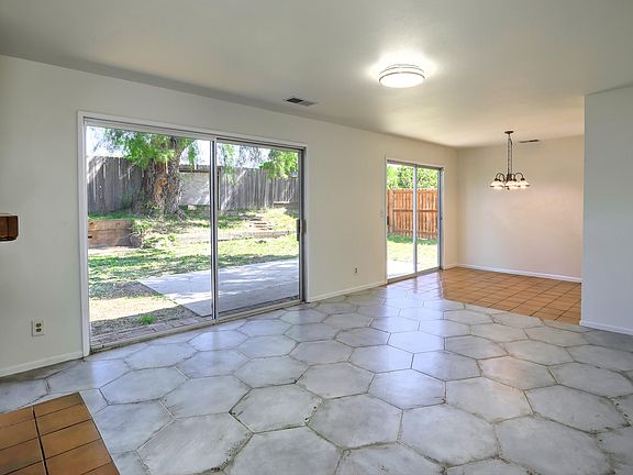 3rd image of 5058 Rocoso Way