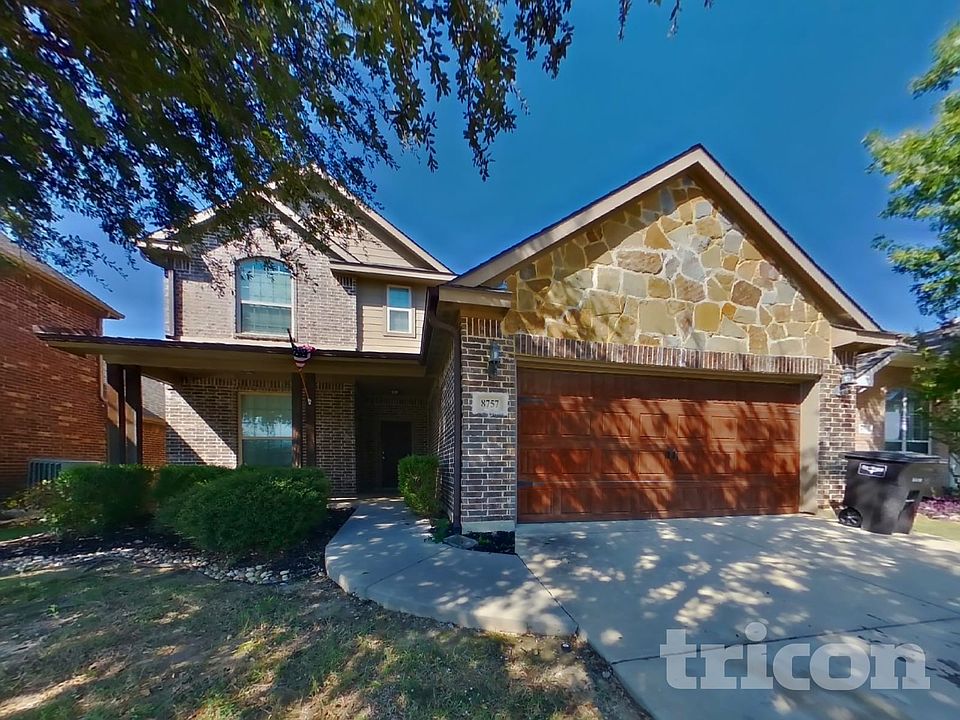 1st image of 8757 Royalwood Dr