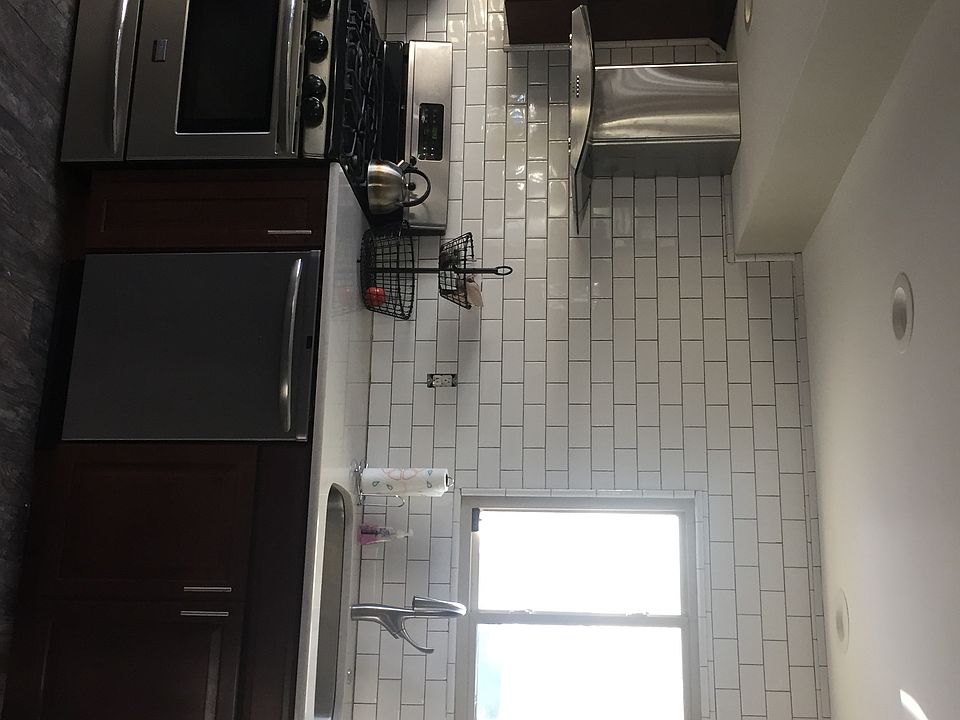 1st image of 44799 Malow Ave