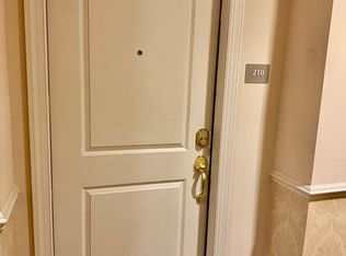 1210 Windsor Park Ct #210, Englewood, NJ