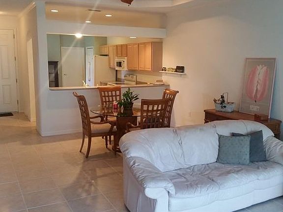 2nd image of 20837 Diamonte Dr