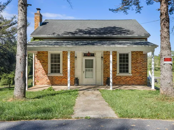 146 Mish Barn Rd, Middlebrook, VA 24459
