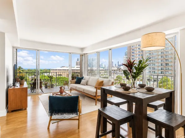 419 Atkinson Dr APT 907, Honolulu, HI 96814