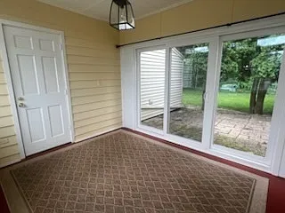 110 Ardmore Rd — Photo 3