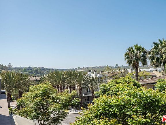3rd image of 13044 Pacific Promenade APT 401