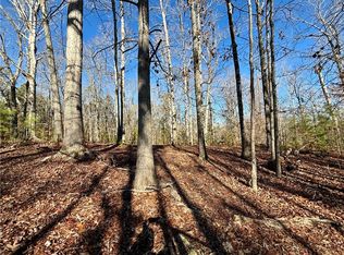 41 3rd Ave, Abbeville, SC 29655