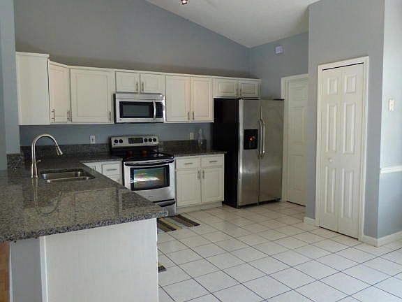 4th image of 3944 Sereno Ct