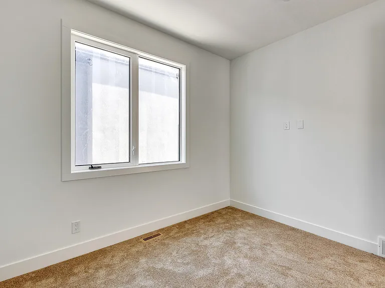 2144 51st Ave SW — Photo 33