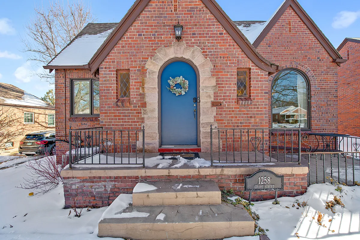 Building Photo - 1258 Grape St