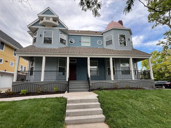 916 6th St SE (Quadplex)