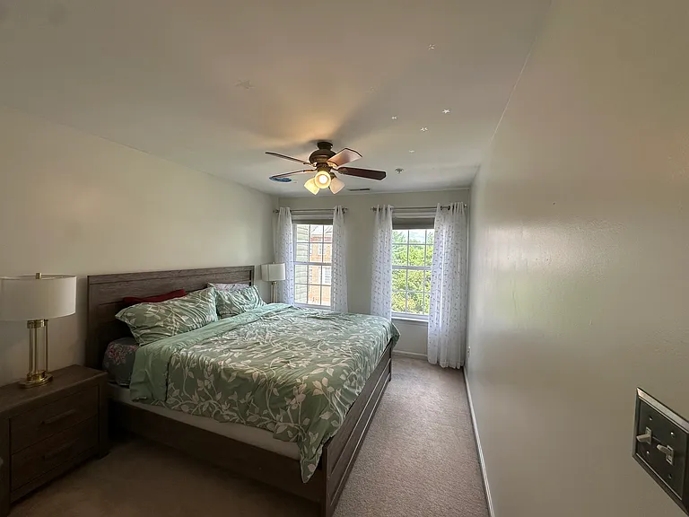 1145 Carbondale Way — Photo 26