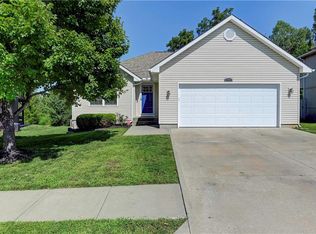 701 N Cloverdale Ave, Independence, MO 64056