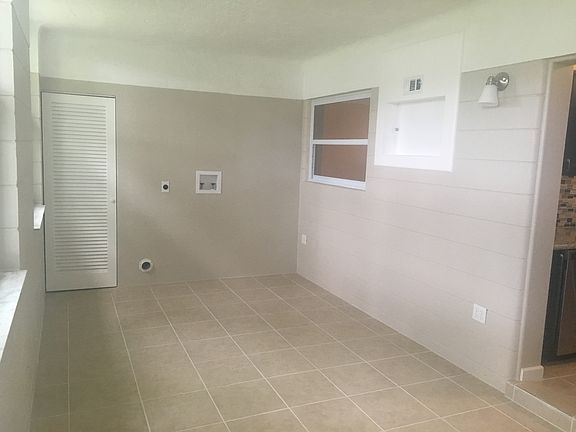 2nd image of 5840 43rd Ter N APT 1507