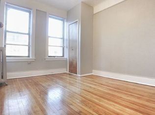 31-23 35th St #2F, Astoria, NY 11106