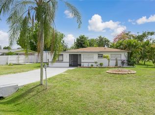 200 E Jersey Rd, Lehigh Acres, FL 33936