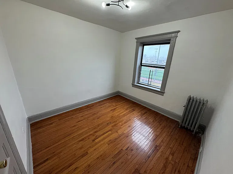 66 N Grove St #6A — Photo 4