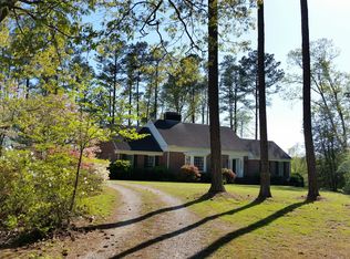 447 Twin Ponds Rd, Lawrenceville, VA 23868