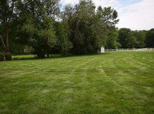 652 Stony Hill Rd, Wilbraham, MA 01095