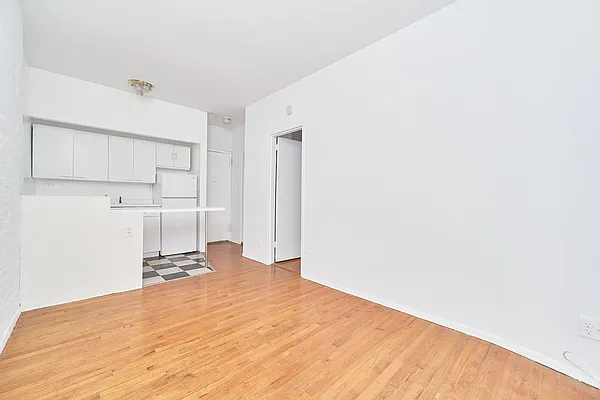 Rented by Living New York | media 6