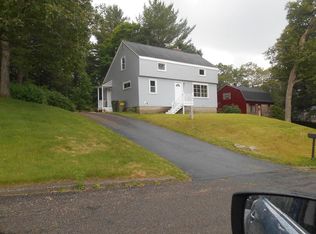 40 Chestnut Hill Rd, Oxford, MA 01540