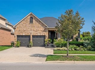 4252 Sarazen Dr, Burlington, ON L7M4Z2