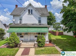 331 N 5th St, Coopersburg, PA 18036