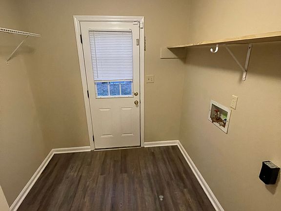 4th image of 1022 Bobcat Dr