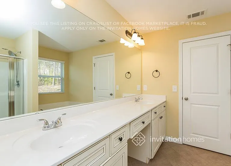 1313 Invermere Dr SE — Photo 13