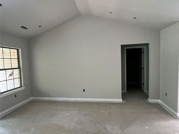 3rd image of 1 Chelmsworth Dr