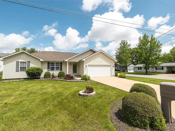 1102 Clemens St, Rolla, MO 65401