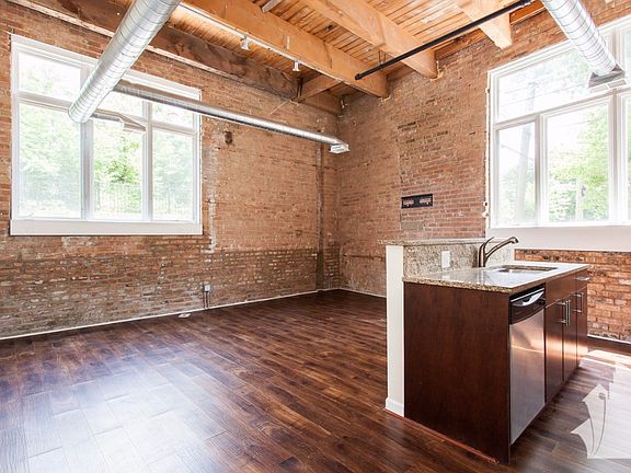 2nd image of 7377 N Rogers Ave APT 108