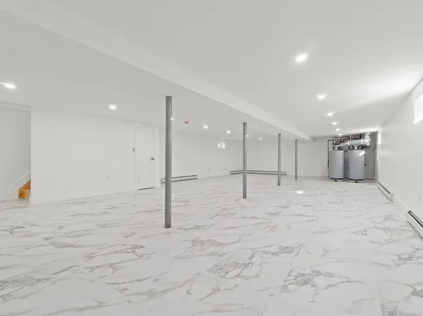 245-33 147th Road image 25 of 26